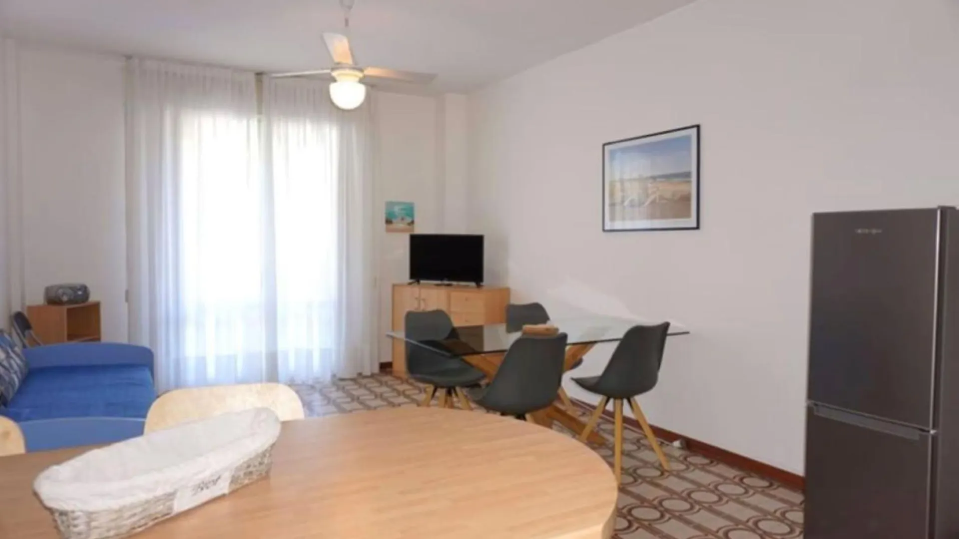 Апартаменты Welcoming Flat With Charming Pool View Terrace Порто-Санта-Маргерита-ди-Каорле